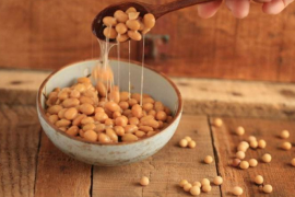 为什么吃纳豆会降低脑中风呢？纳豆粉对血液循环系统的养生保健功效